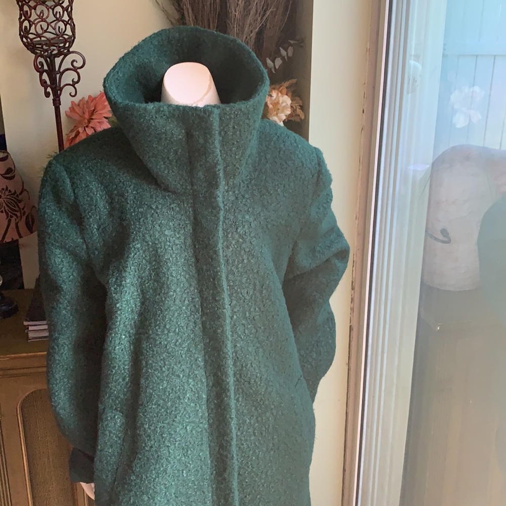 Loft COAT 🧥 - Picture 2 of 16